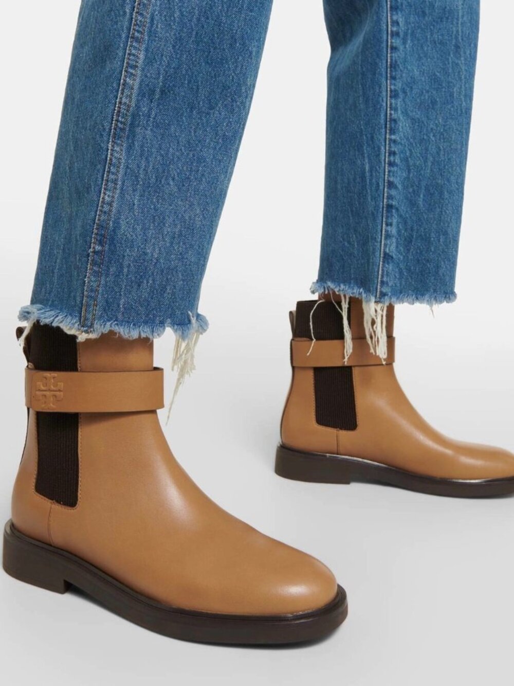TORY BURCH~Double T Buckle Chelsea~TAN LEATHER WOMENS ANKLE BOOTS Sz 11 NEAR NEW